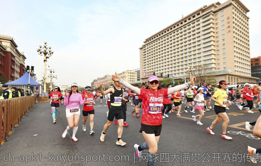 网球四大满贯公开赛的传奇瞬间与历史数据